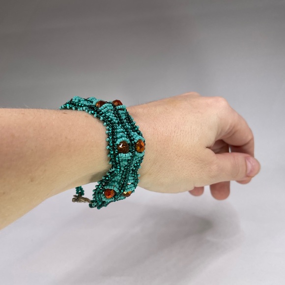 🎉Free with purchase! 🎉 Turquoise & amber color beaded bracelet, handmade boho - Picture 4 of 4